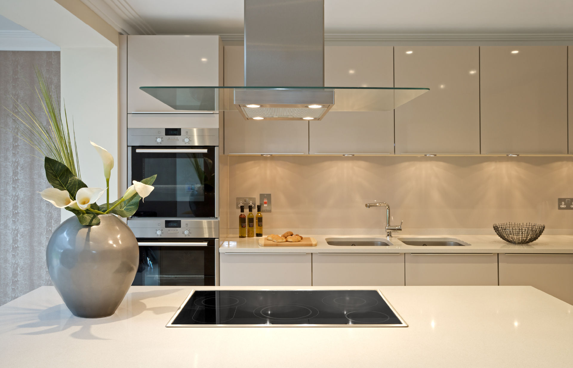 Luxia Builders gallery image 6 of 9