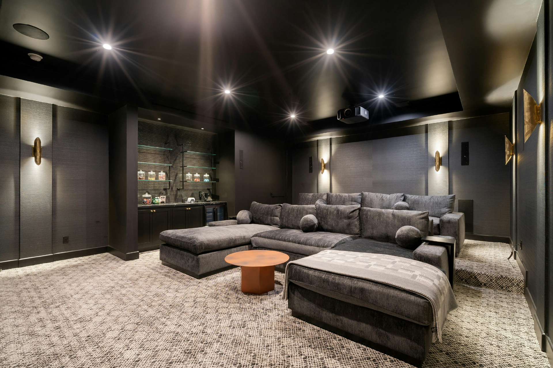 Luxia Builders gallery image 9 of 9