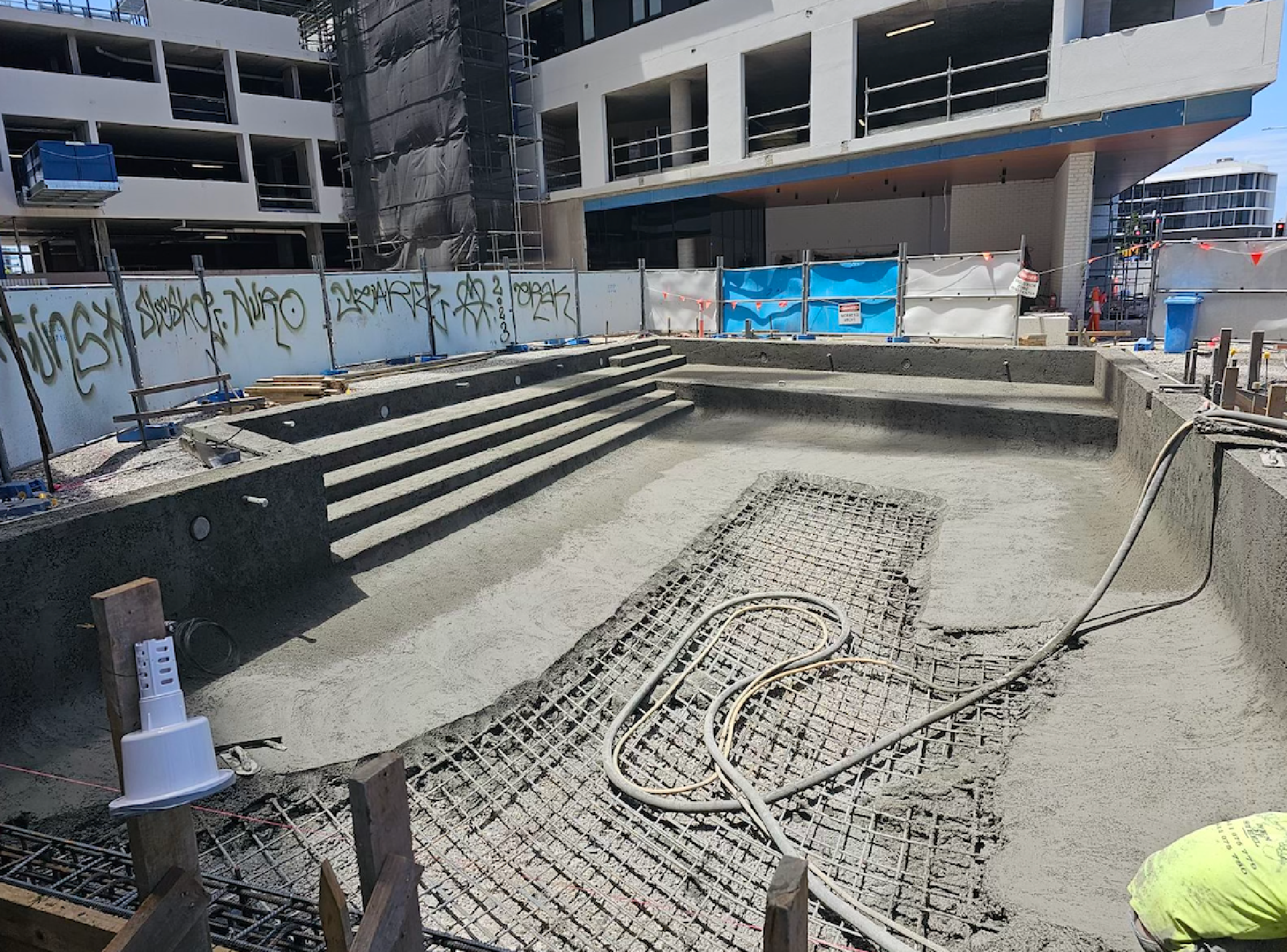 Luxia Pools gallery image 7 of 9